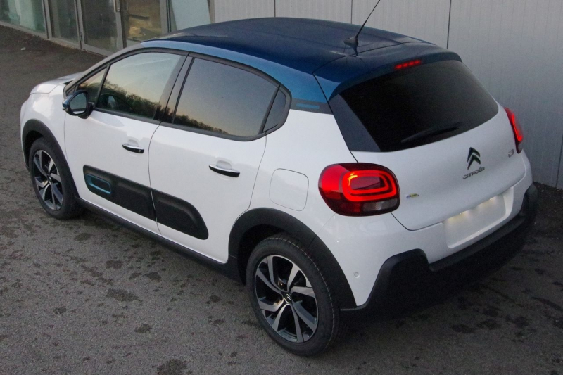 Citroën C3 1 2 PURETECH 83CH S S SHINE PACK neuve à CUSE ET ADRISANS